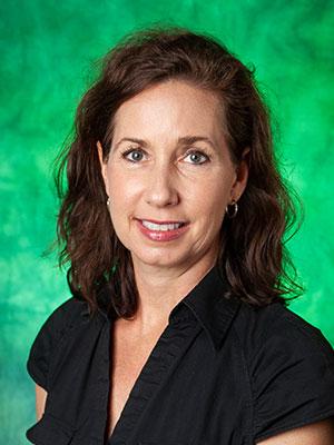 Lisa Hollinger Staff Photo